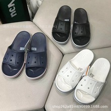 Crossؐ�ſ���һ����Ь���ļ��������eɳ��Ь�����A�_����ЬŮ