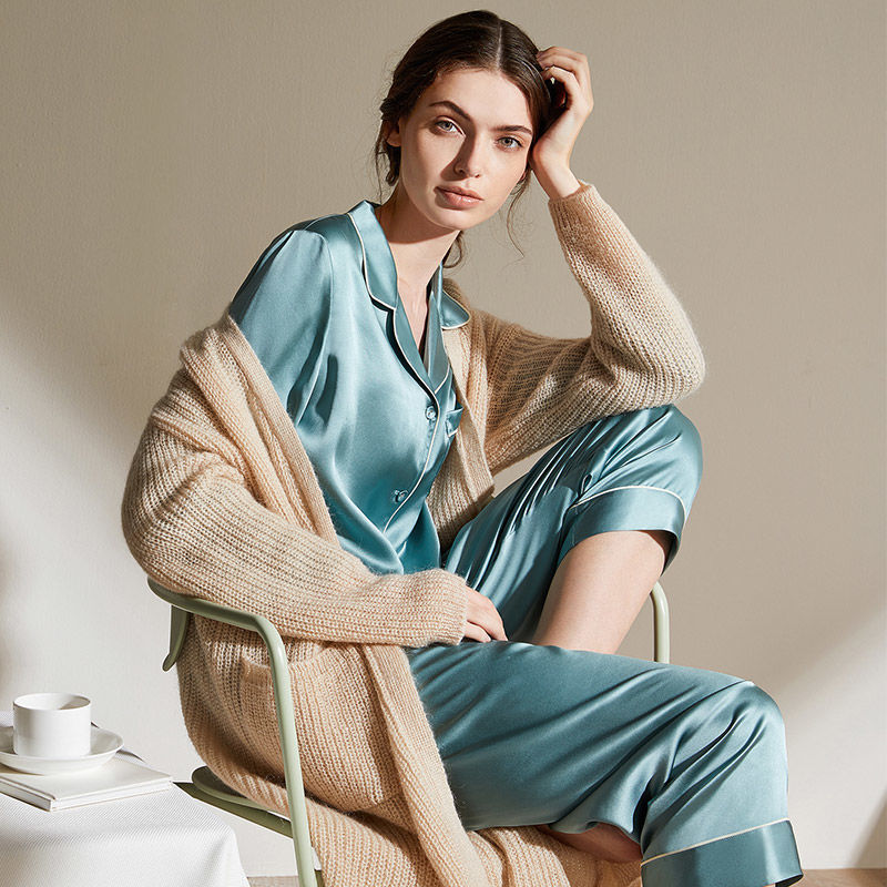 Silk Pajamas for Women, Summer Long-Sleeved Two-Piece Set, 100% Mulberry Silk, Couple's Home Wear, Silk Women's Set, Simple Style Silk Pajamas for Women, Summer Long-Sleeved Two-Piece Set, 100% Mulberry Silk, Couple's Home Wear, Silk Women's Set, Simple Style