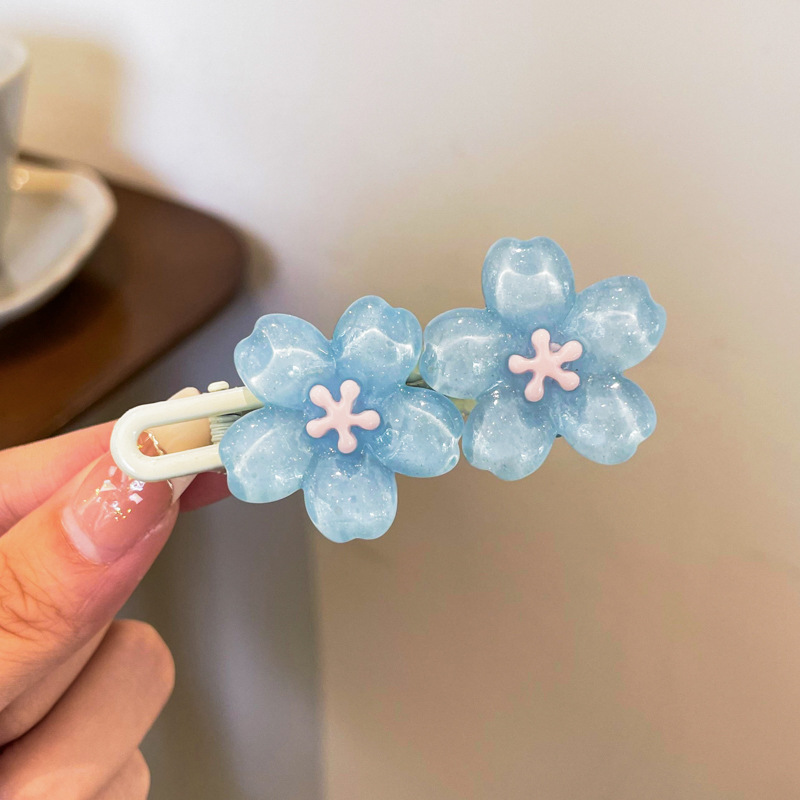 Dulce crema de viento pequeño pez clip de boca de pato de la frente de las niñas cejas laterales cabello rotos tarjetas de cabello de alta calidad no lastimar tocado de cabello