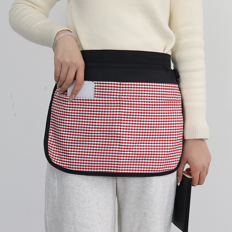 Falda roja serie a cuadros