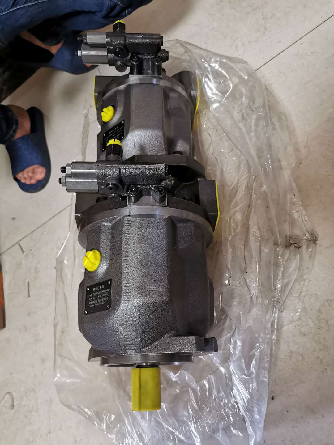 台湾HYTEK海特克柱塞泵A10VS071DFR1/31R-PSC62N00