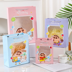 新商品の窓開け版のギフトバッグ、クレヨンしんちゃんの正規版は手提げ袋の漫画の図案のプレゼント袋を授権します。