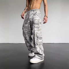 レトロなアメリカの迷彩ズボンの男性insの潮がゆったりしています。