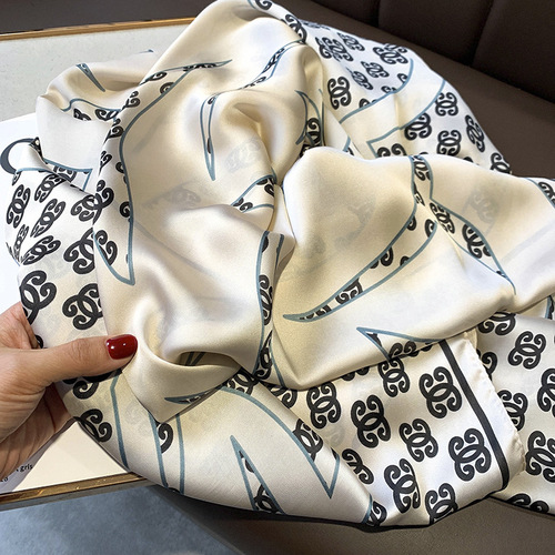  New Model Simulated Silk Scarf Women's Korean Style Sunscreen Brocade Printed Scarf Air Conditioning Large Shawl