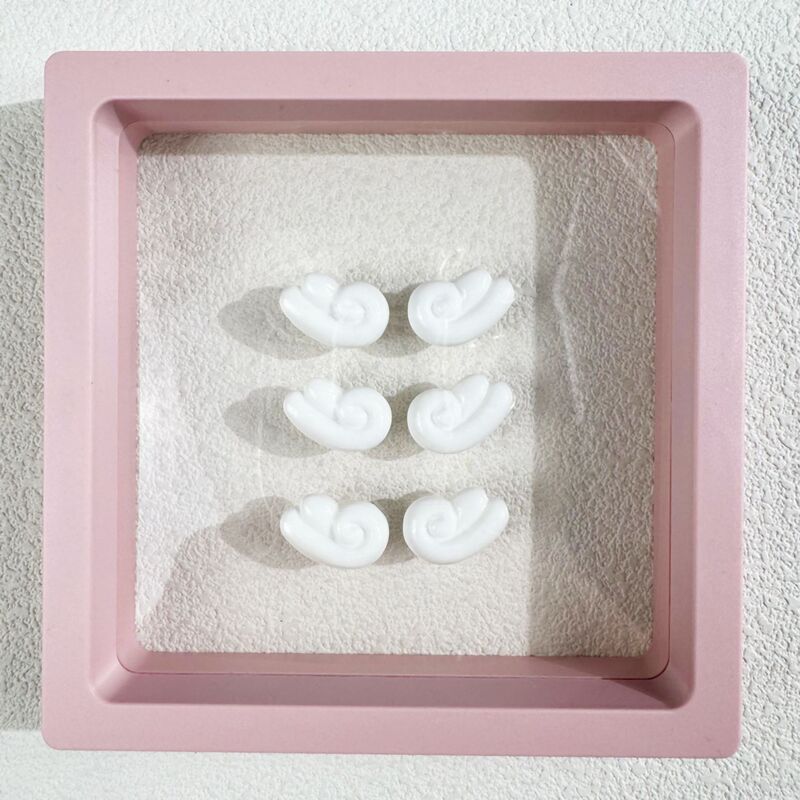 Hot-Selling White Wing Resin Patches DIY Phone Case Accessories, Clogs, Clothing Embellishments, Hair Accessories Wholesale Hot-Selling White Wing Resin Patches DIY Phone Case Accessories, Clogs, Clothing Embellishments, Hair Accessories Wholesale