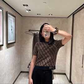 南油高端女装 F家经典老花字母提花圆领时尚气质优雅针织衫短袖女
