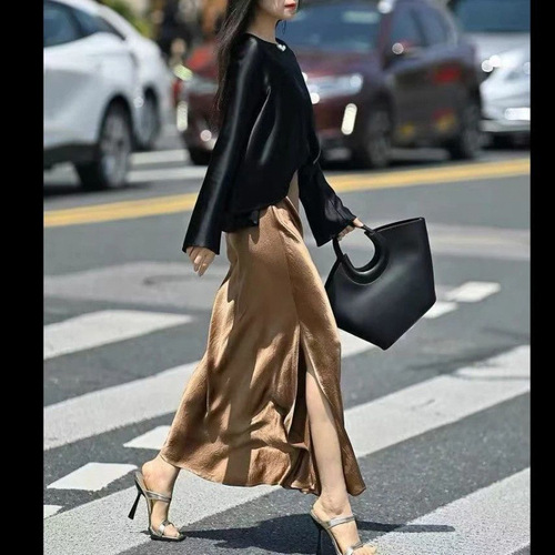 Acid satin half-sleeve skirt women's autumn new silk smooth long umbrella skirt a word high-grade buttocks fish tail skirt 
