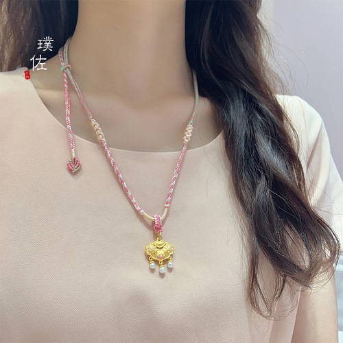 Gold shop same style sand gold pink gold koi Ruyi flower brand lock bag necklace sweater chain diy accessories pendant