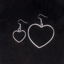 镂空爱心耳环软妹耳坠女士耳钉批发日系清新饰品原宿可代发