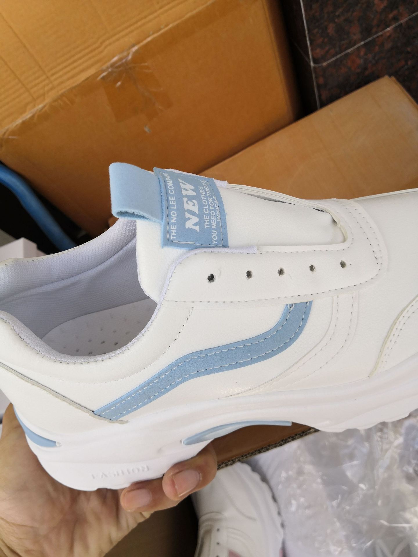 Chaussures en cuir Chaussures de tennis Baskets Semelle en caoutchouc Mesh Chaussures légères_voghion.com