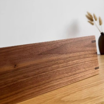 Caja de pañuelos de madera maciza de nogal negro hogar sala de estar caja de pañuelos mesa de café caja de almacenamiento de control remoto de lujo ligero de alta gama multifuncional