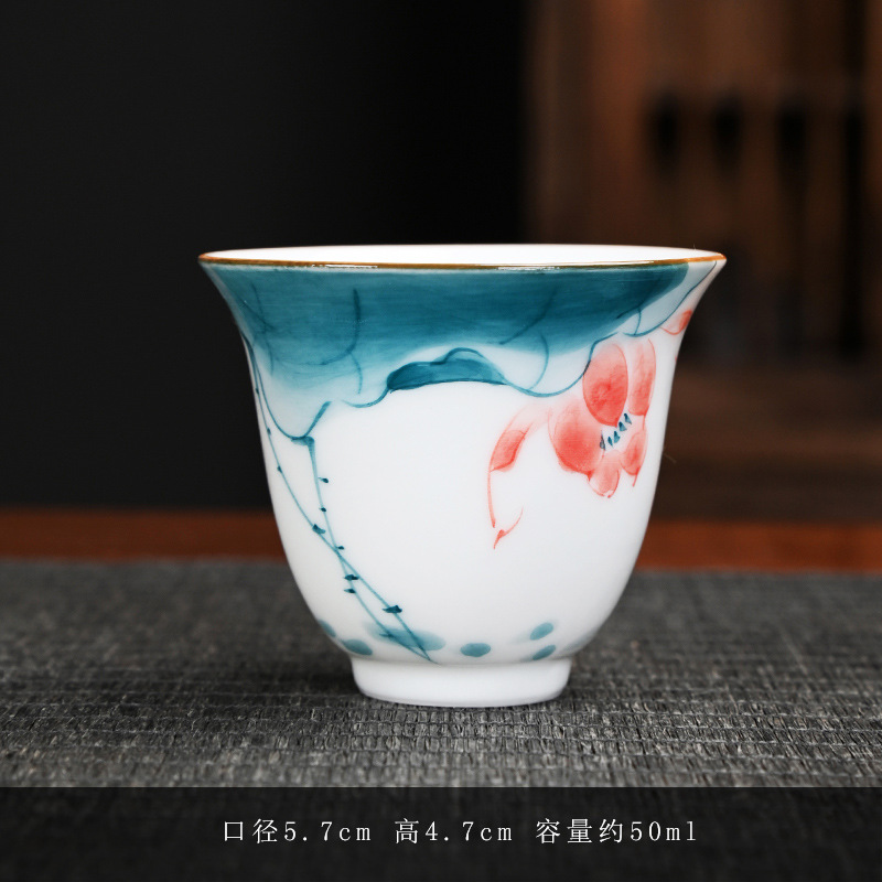 화려한 연꽃 신 컵