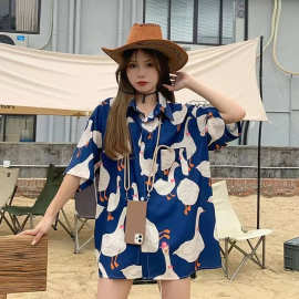 沙滩夏季新款复古油画满鸭子印花短袖衬衣宽松bf慵懒风休闲外套潮