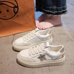 韩版爆款小白鞋女款2025春新款板鞋美式薄款复古休闲高街厚底女鞋