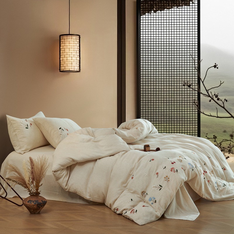 Set lenzuola 4 pezzi in cotone e lino con stampa floreale_voghion.com