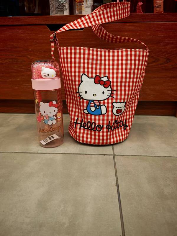 hello Kitty女士单肩水桶包红格子黑格子包包格纹kt斜挎单肩包女|undefined