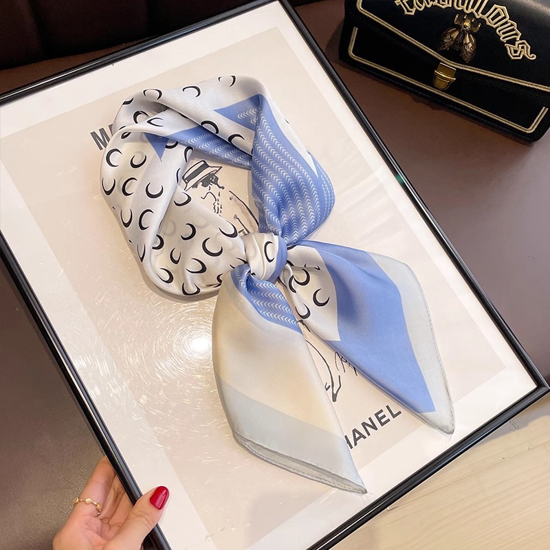 Bufanda de seda a rayas en blanco y negro para mujer primavera y otoño con una pequeña camisa cuadrada protector de cuello babero profesional bufanda de gasa fina