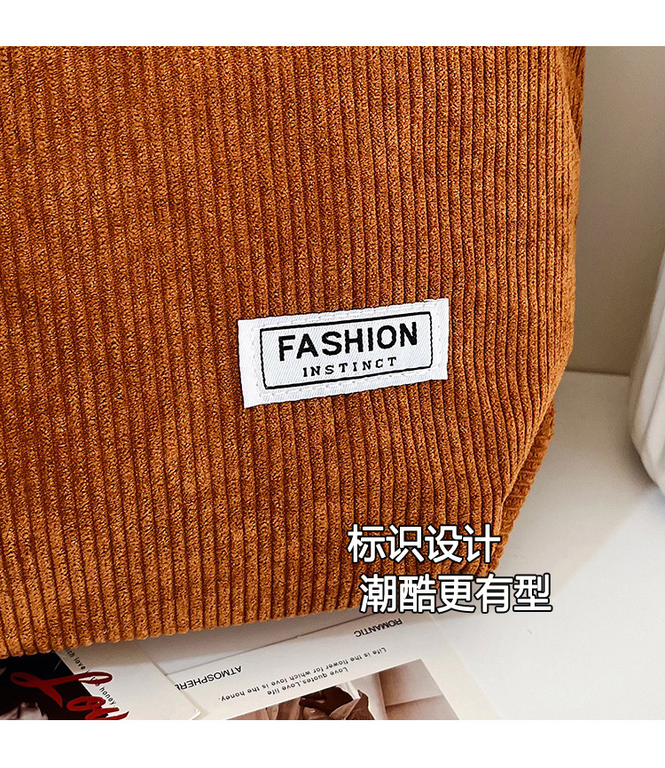 The fashionable and retro bucket bag for women, the new large-capacity versatile crossbody bag for women, and the trendy and elegant tote bag for women are selling well undefined