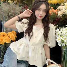 方领拼接泡泡袖碎花衬衫2026新款甜美洋气宽松短袖少女上衣潮夏季