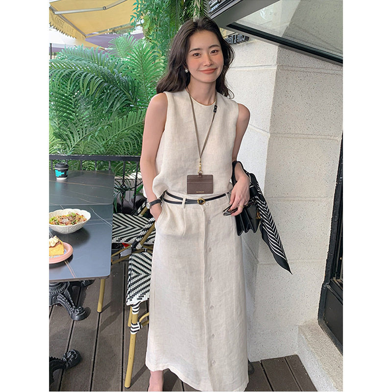Bộ đầm hai mảnh nữ áo lanh cổ tròn không tay kèm chân váy chữ A dài vừa tôn dáng — Màu be, Màu cà phê