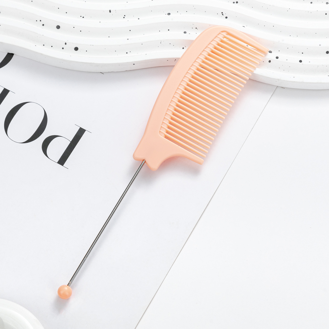 Peine con cuentas de bricolaje Peine multicolor Peine de cola puntiaguda Herramienta de peluquería Peine para el cabello Peine para el cabello Peine para el cabello Peine de plástico