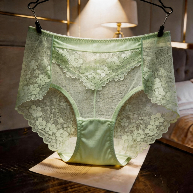 High-Quality, Sexy Lace Mesh Breathable Summer Ice Silk Seamless Plus-Size Briefs with Cotton Crotch High-Quality, Sexy Lace Mesh Breathable Summer Ice Silk Seamless Plus-Size Briefs with Cotton Crotch