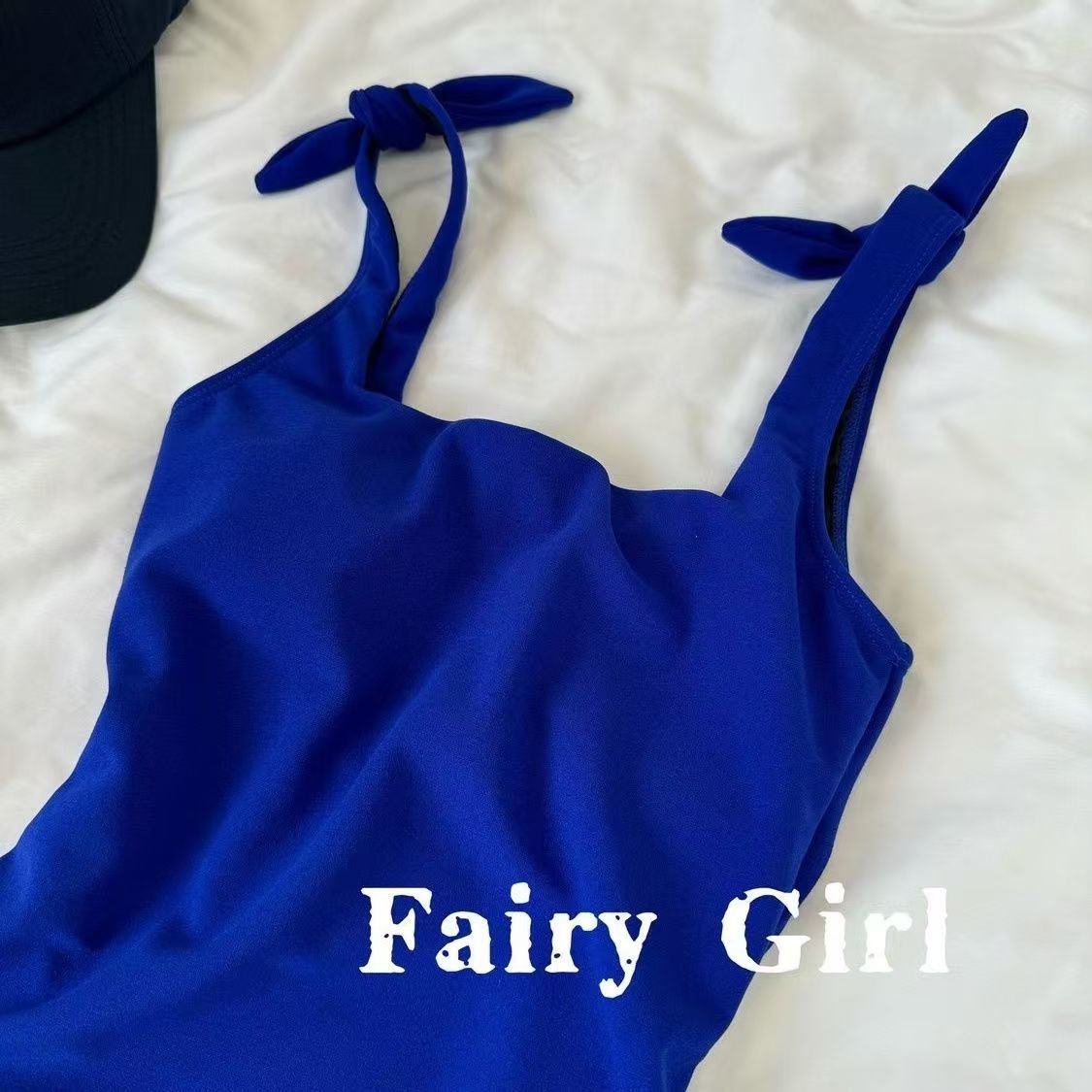 Star Shen Mengchen's Icelandic Hot Spring Vacation Siaman Blue Swimsuit for Women's Conservative White and Small Breast Covering Meat