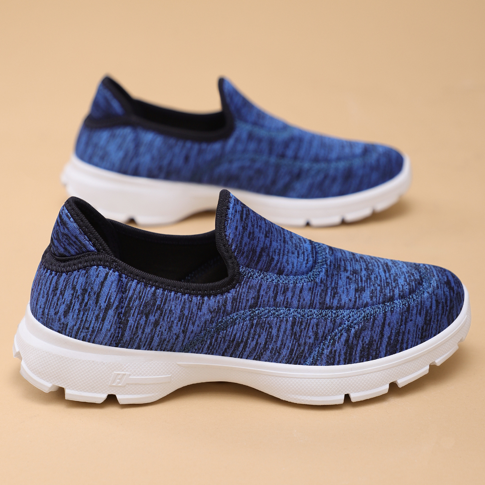 Zapatos de primavera para mujer, zapatos informales de talla grande, zapatos ligeros y cómodos, zapatos sin cordones de suela blanda para parejas, zapatos de mujer talla 44