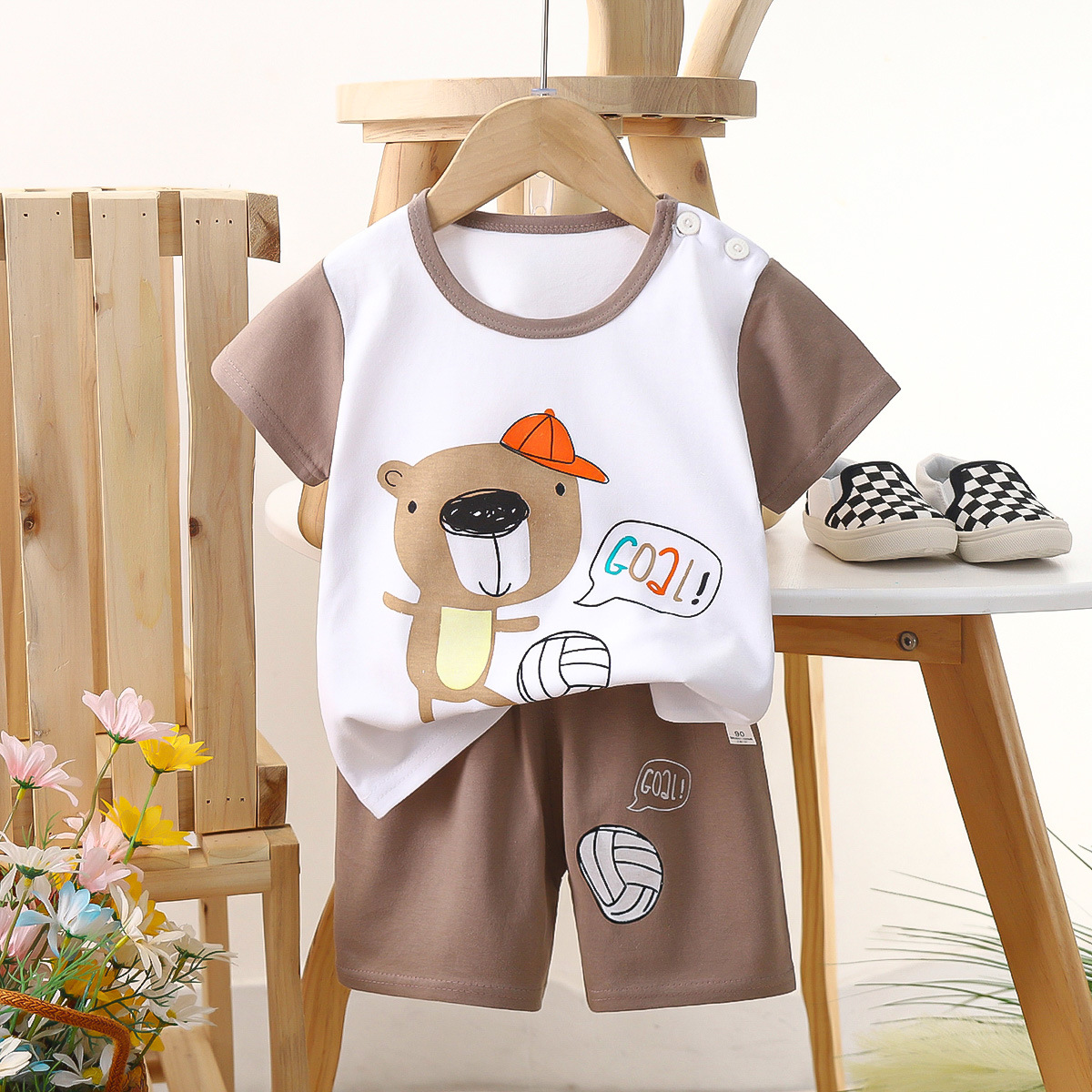 F10-Football Bear