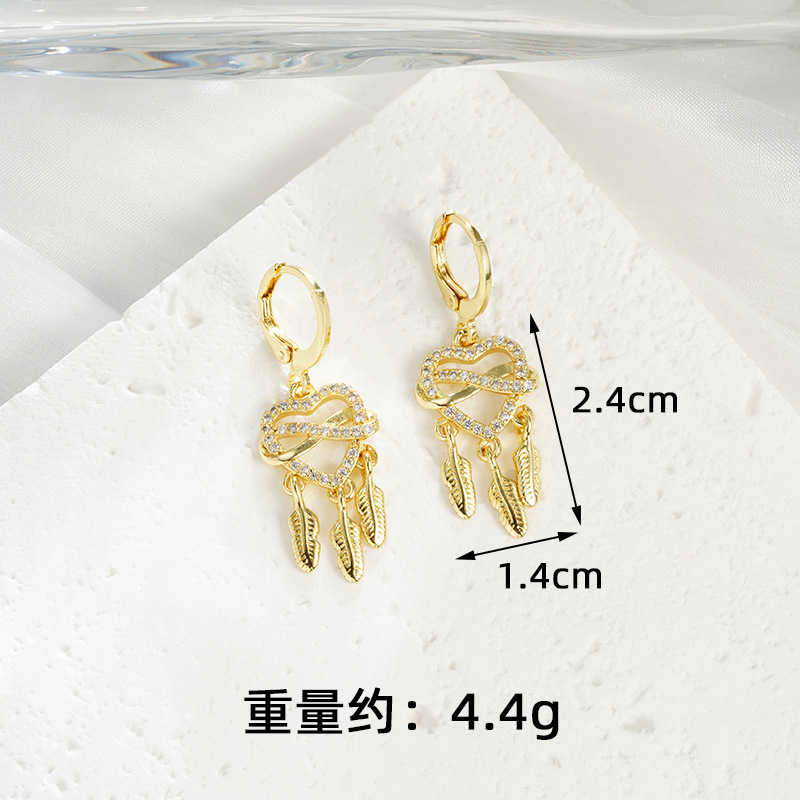 Nuevos productos Vietnam Shajin Collar Estilo de lujo ligero Amor borla Pendientes de plumas Diseño de moda femenina Sentido Joyería al por mayor