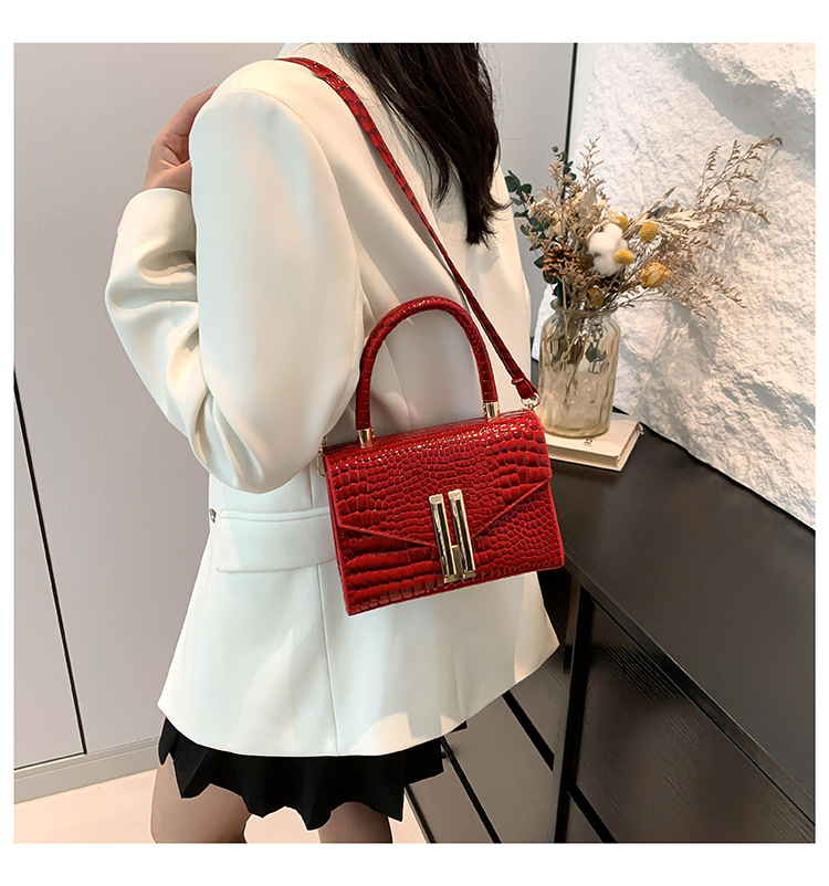 Bellissima, personalizzata, alla moda, borsa a tracolla singola lucida e alla moda da donna, modello 2024, casual e_voghion.com