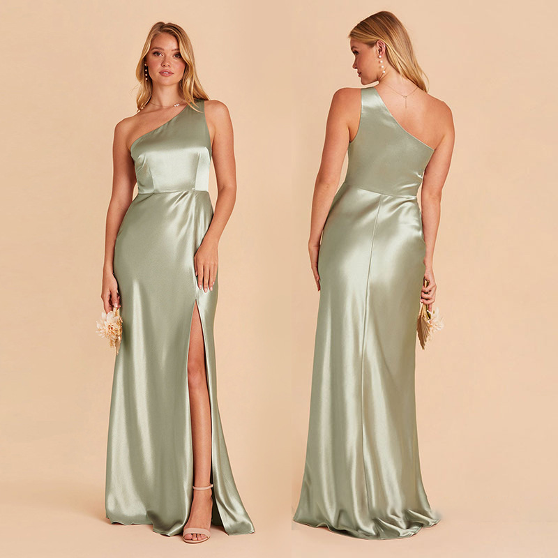 El nuevo vestido de dama de honor simple, el vestido de diseño colgante, generalmente puede usar un vestido de grupo hermano delgado verde de nicho, verano