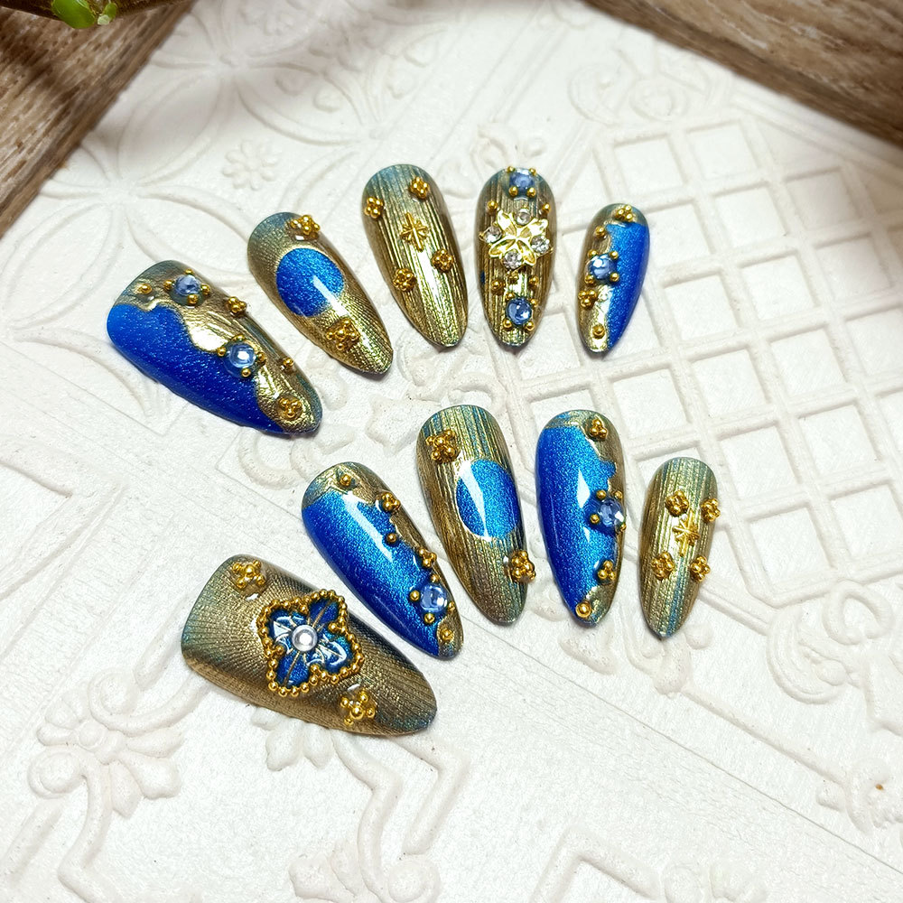 10 piezas de armadura de vestir hecha a mano, armadura de ojos de gato azul, armadura de almendras, uñas barrocas, estilo portátil image 5