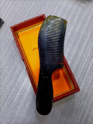 Horn comb Guide Black flowers