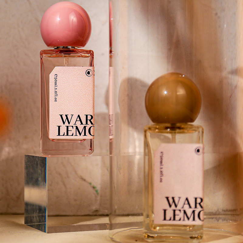 Ny parfume varm citron Rhine te kanel røgelse sort te kvinders parfume varig duft netværk Populær parfume for studerende i Vietnam_voghion.com