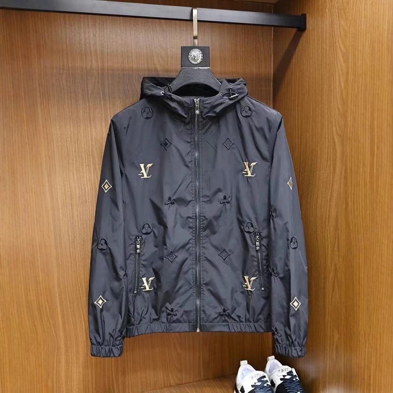 European Men's Fashion Hooded Embroidered Jacket 2026 Spring New Style Jacket Factory Direct Sales Wholesale