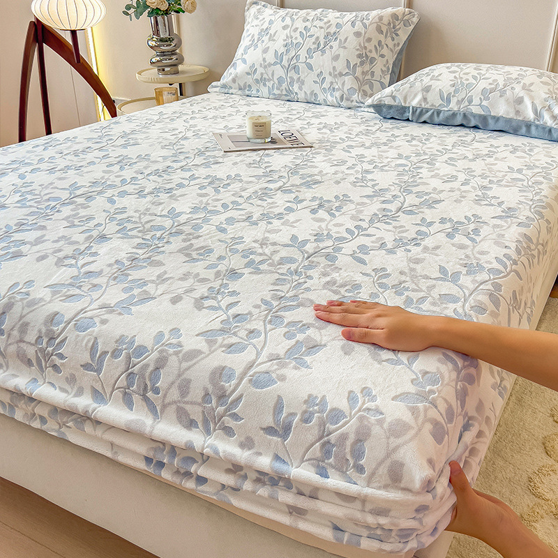 Invierno de leche de algodón de cama de cama de una sola cubierta de cama Simmons 2025 nueva cubierta de cama de lana