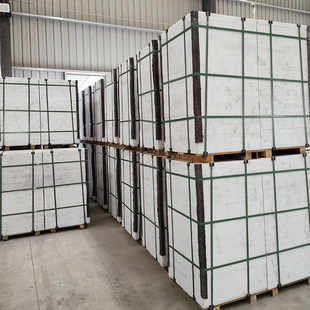 �Ƶ��N�����شu�V������Ȼ����ʯ������1.8�V��ͥԺ���@���ʯ