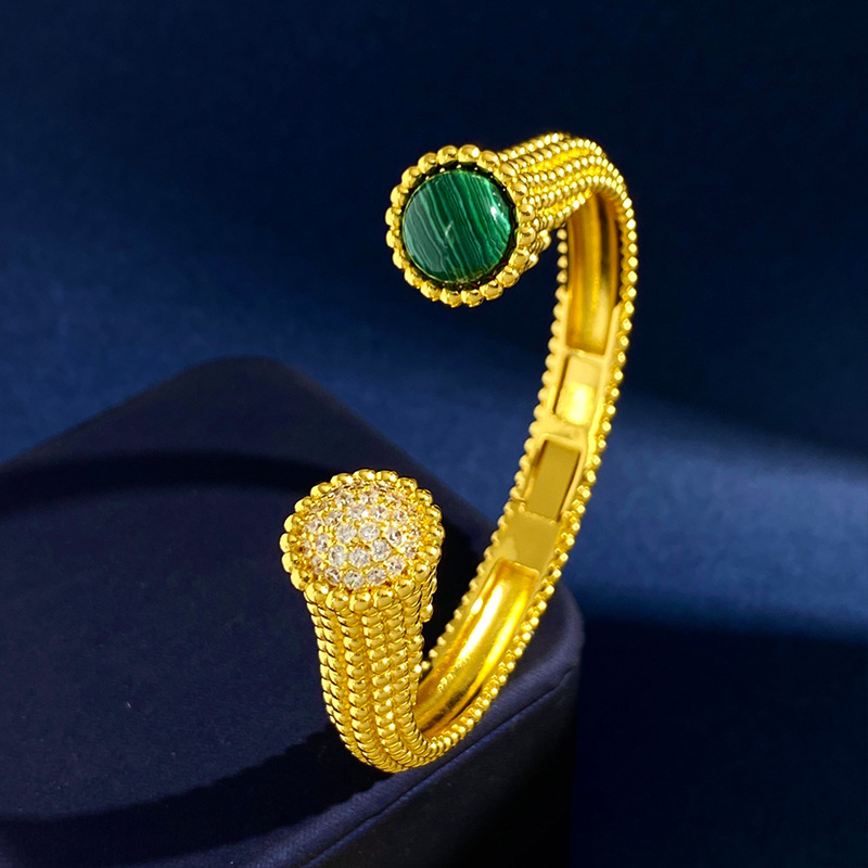 Wholesale Jewelry Vacation Simple Style Solid Color Copper Zircon Inlay Bangle display picture 2