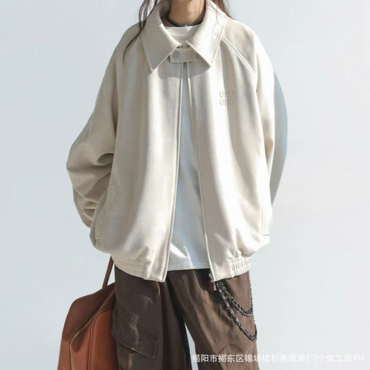 新款麂皮绒外套女春秋韩系别致字母刺绣翻领春秋夹克短款棒球服潮