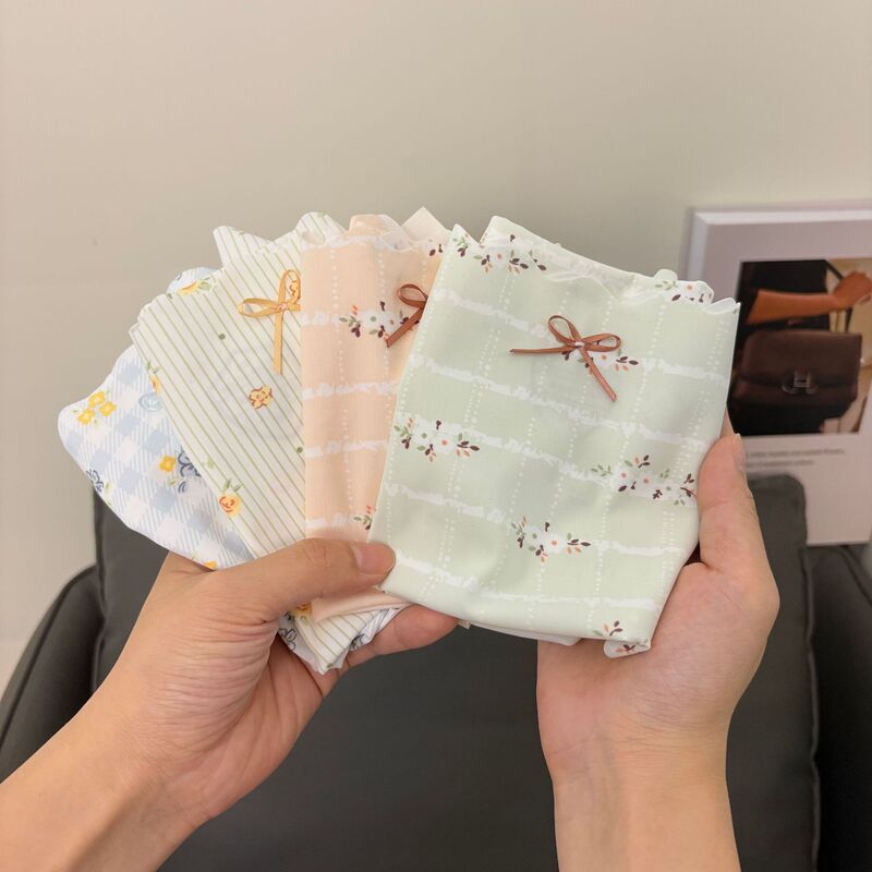"Happiness Is Right Here in This One Item"【Island Summer】Sweet Lace Girls' Ice Silk Panties with Pure Cotton Crotch "Happiness Is Right Here in This One Item"【Island Summer】Sweet Lace Girls' Ice Silk Panties with Pure Cotton Crotch