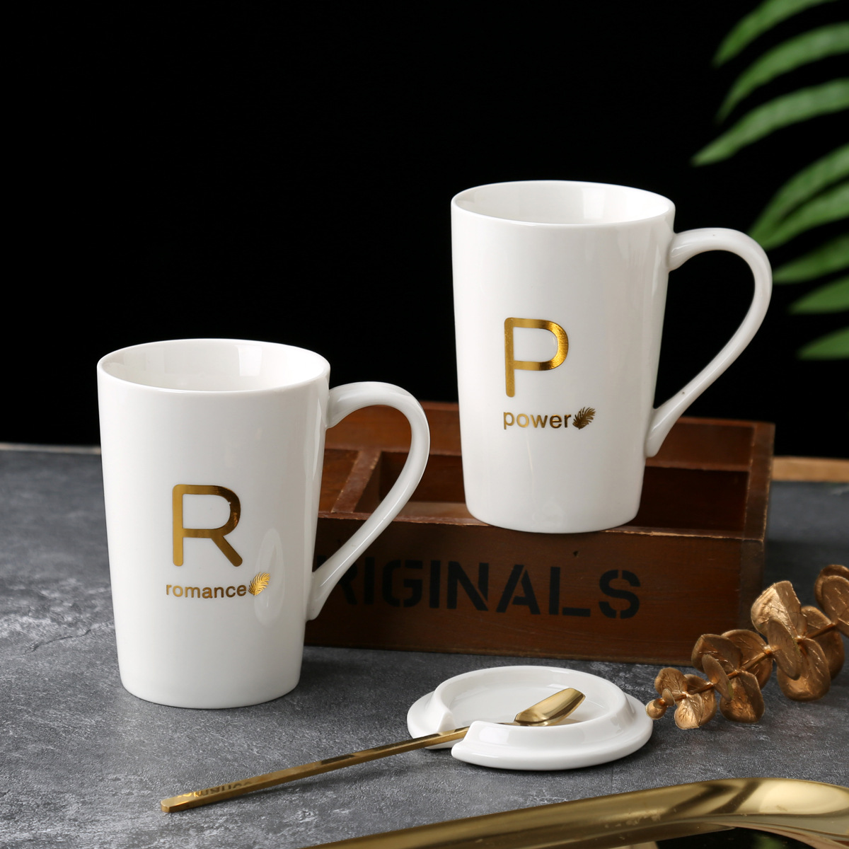 Tazas de cerámica de gran capacidad para hombres y mujeres con cubierta simple taza de café de leche de pareja de estudiantes taza de menú