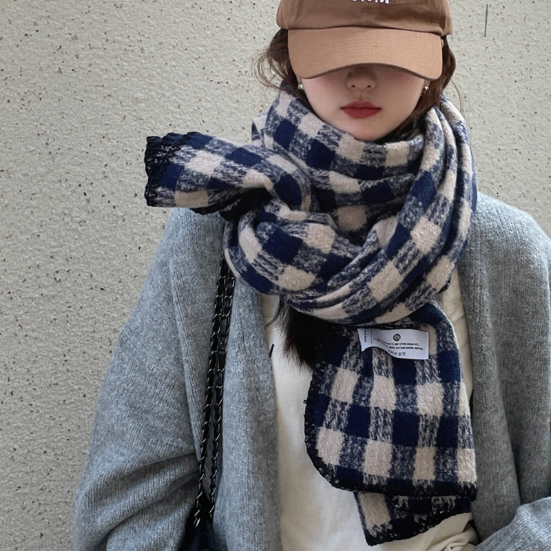 Nueva versátil engrosada de alta calidad bufanda de Chal caliente para hombres Estilo coreano retro bufanda a cuadros verde para mujeres Otoño e Invierno