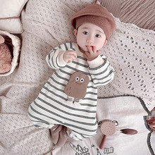 男女宝宝连体衣春秋季童装幼婴儿衣服包屁抱爬爬睡外出穿款天