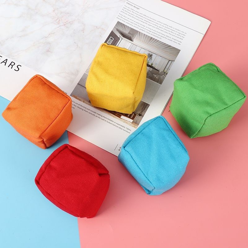 Children's sandbags thickened wholesale factory direct supply kindergarten parent-child games outdoor sports throwing solid color 2