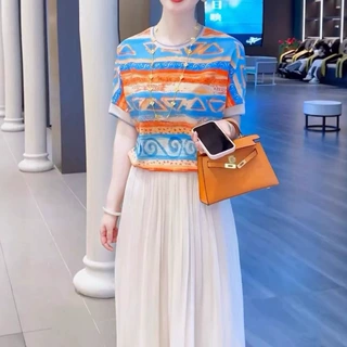 25576大爱美依缘2025夏季新时尚撞色宽松短袖上衣飘逸感半身裙女