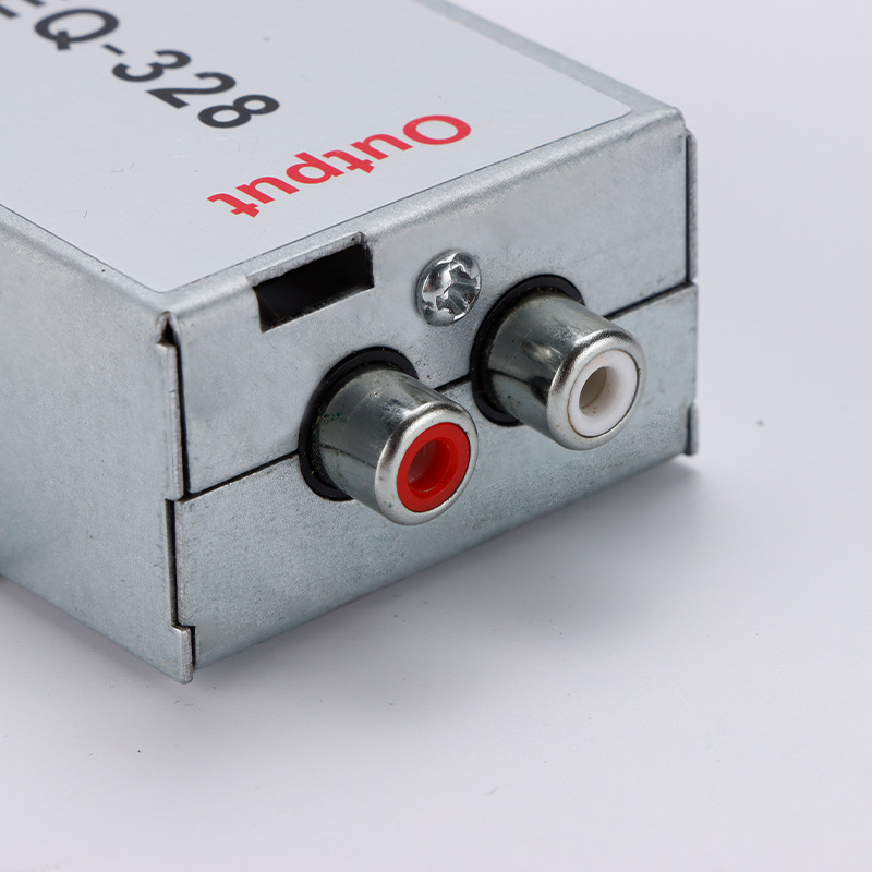 Auto audio filter FQ-328 Eliminate the voiced sound accessories auxiliary secondary two-out audio filter 2