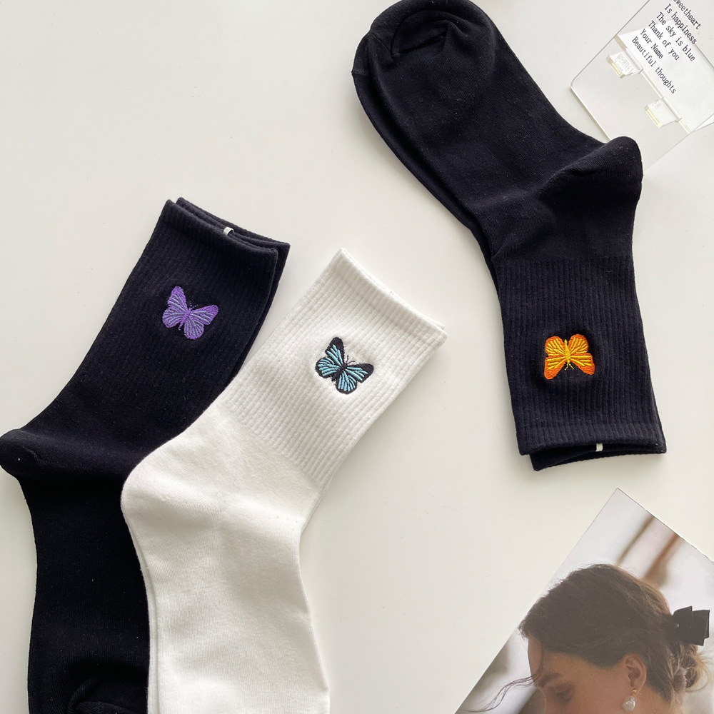 Daily Occasion Women's Casual Butterfly Cotton Crew Socks A Pair