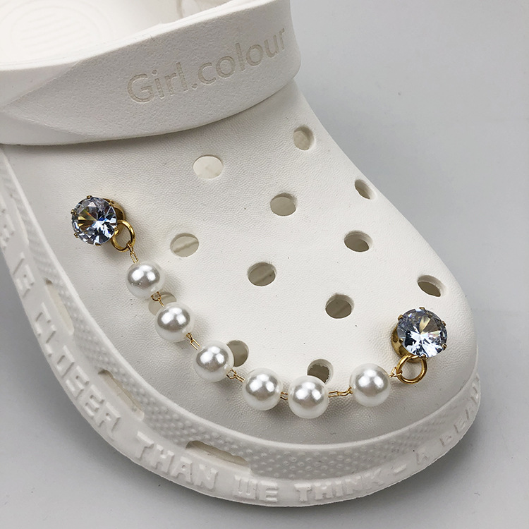 Pearl gold buckle