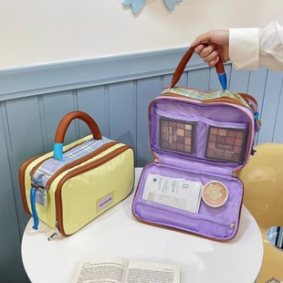 Plaid Contrast Large Capacity Storage Cosmetic Bag New Portable Travel Wash Storage Bag Xiangfei